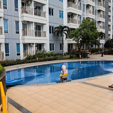 Comfy And Exclusive 2Br Apartment At Tanglin Supermall Mansion By Travelio Surabaya Exterior photo